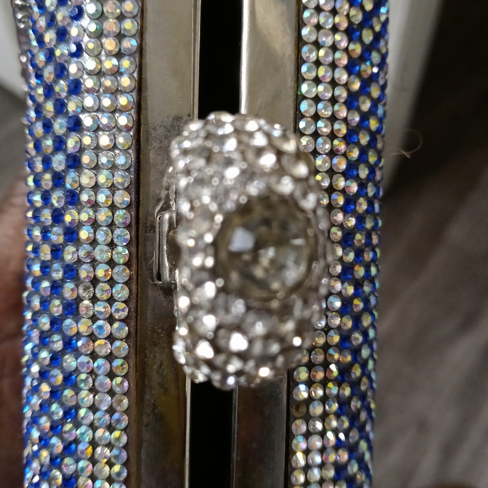 PURSE - Picture 7 of 8